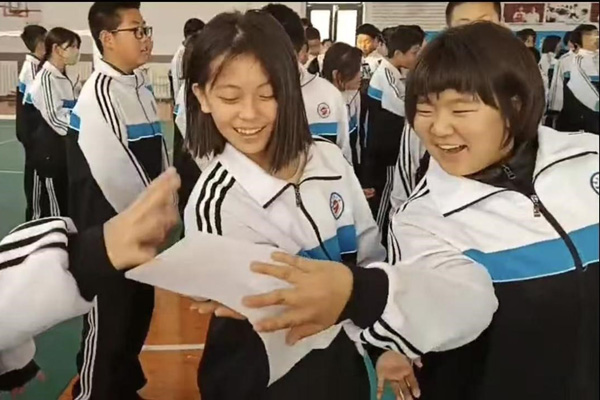 “心愿启航”速优公益实践团队助力盘锦弘毅中学新生适应初中生活